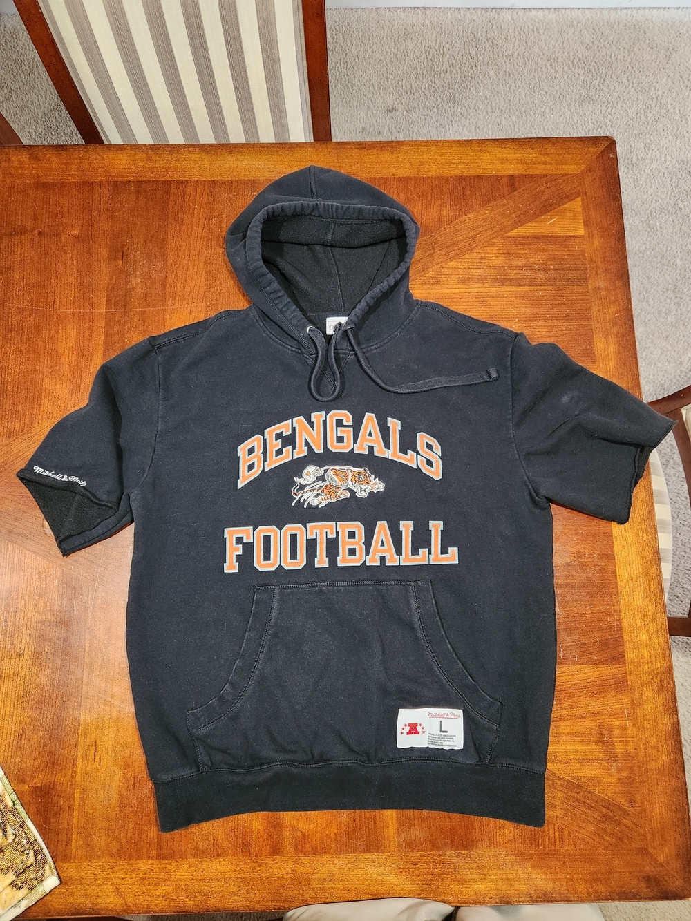 Mitchell & Ness Cincinnati Bengals Sleeveless  Hoodie Men Large
